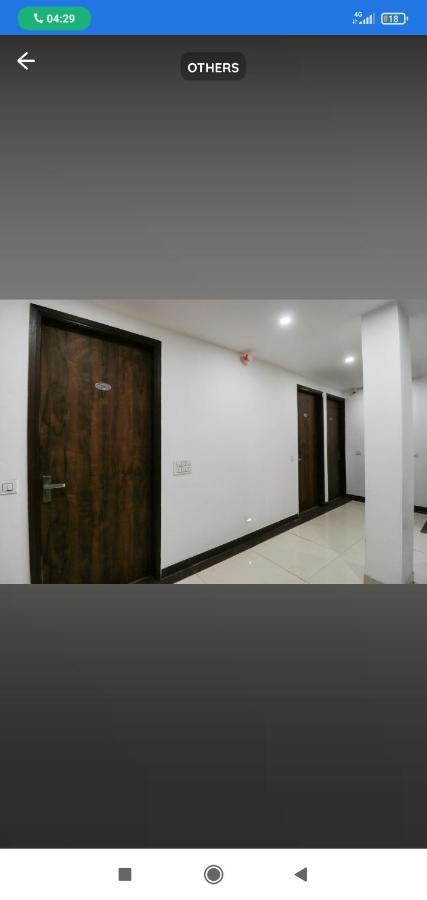 Hotel Almond Zirakpur المظهر الخارجي الصورة