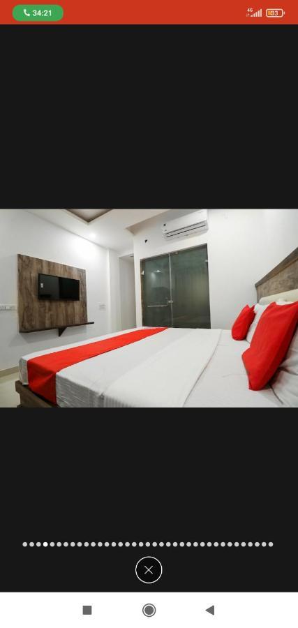 Hotel Almond Zirakpur المظهر الخارجي الصورة